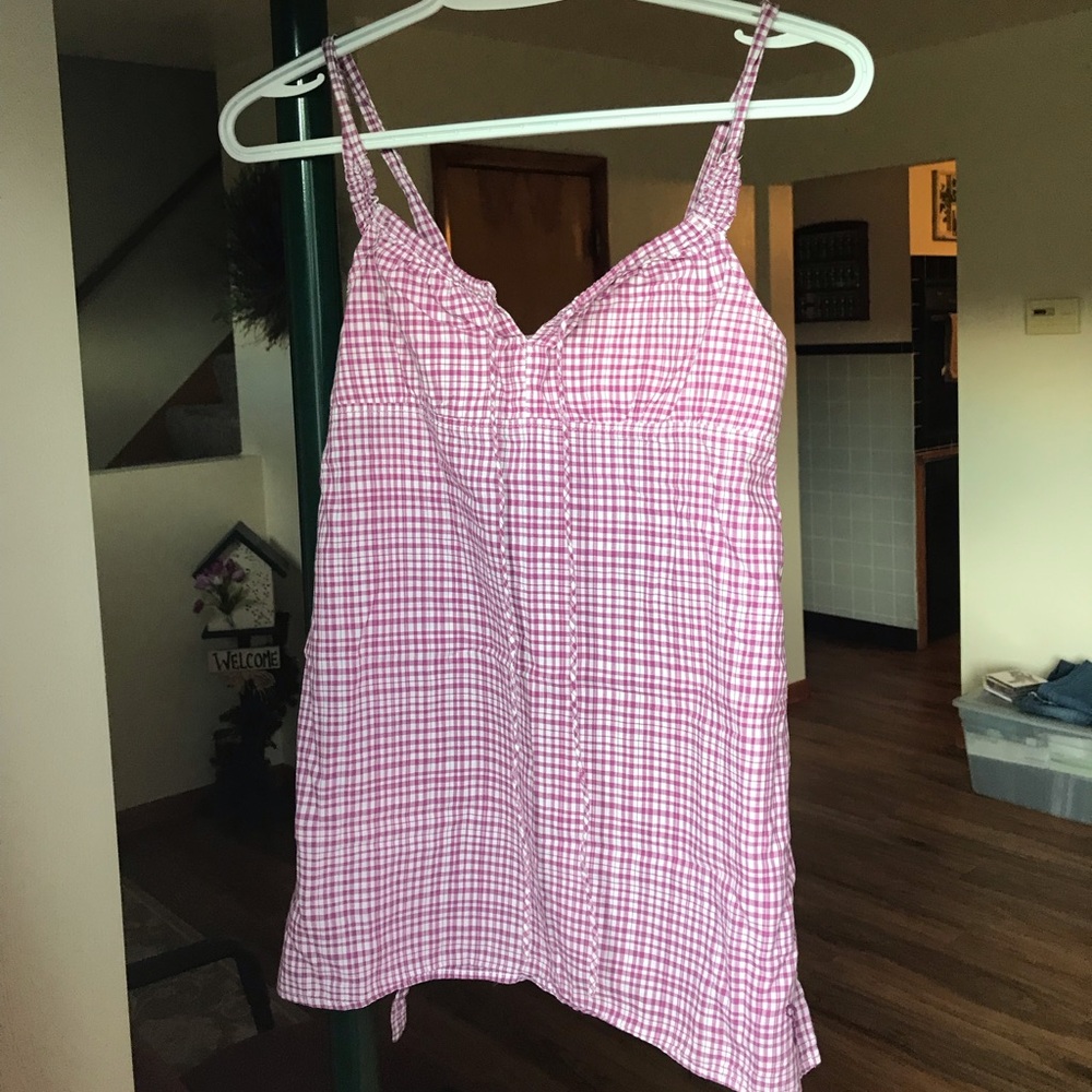 Cute American Eagle top